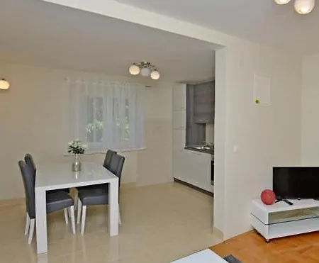 With A Parking Space - 11674 Appartement
