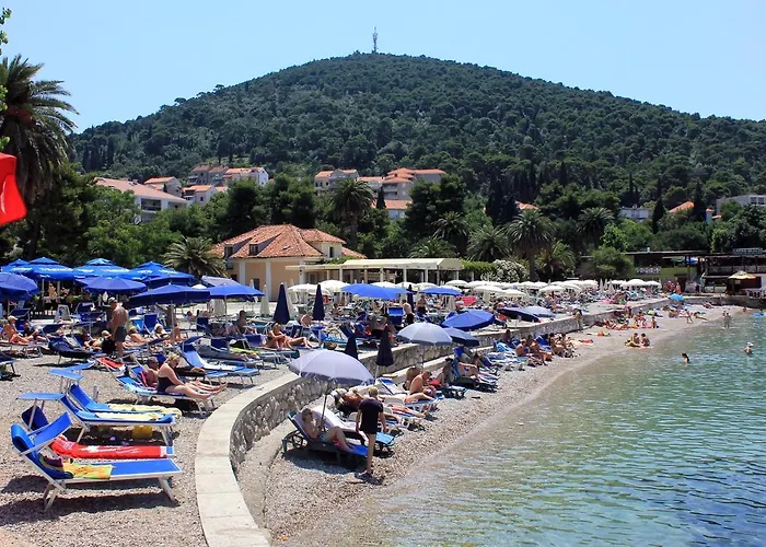 With A Parking Space - 11674