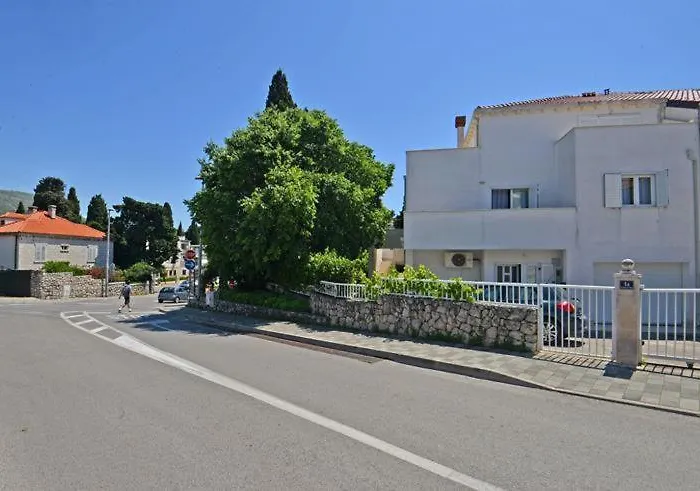 Apartament With A Parking Space - 11674 Dubrownik